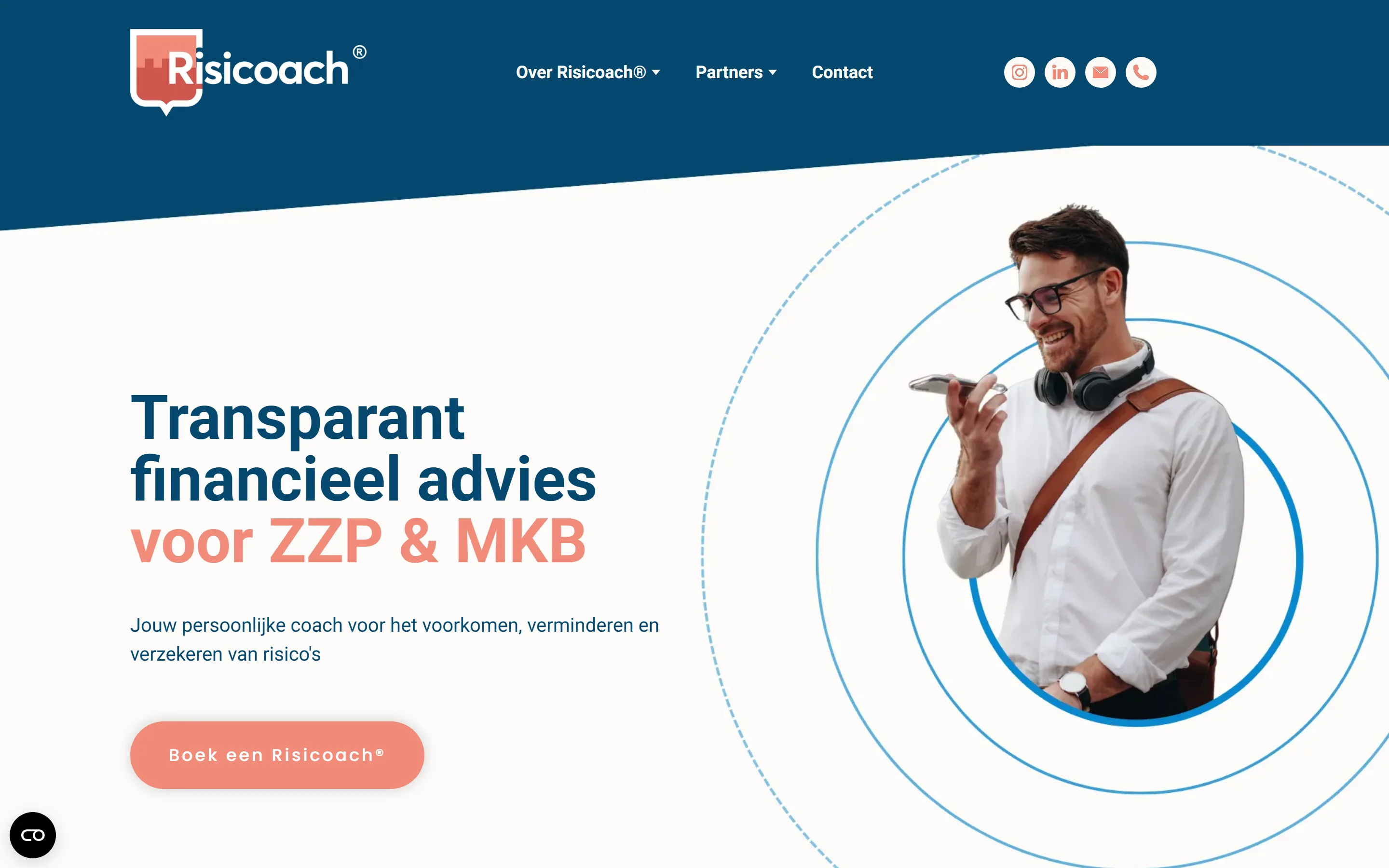 Homepage van Risicoach op desktop