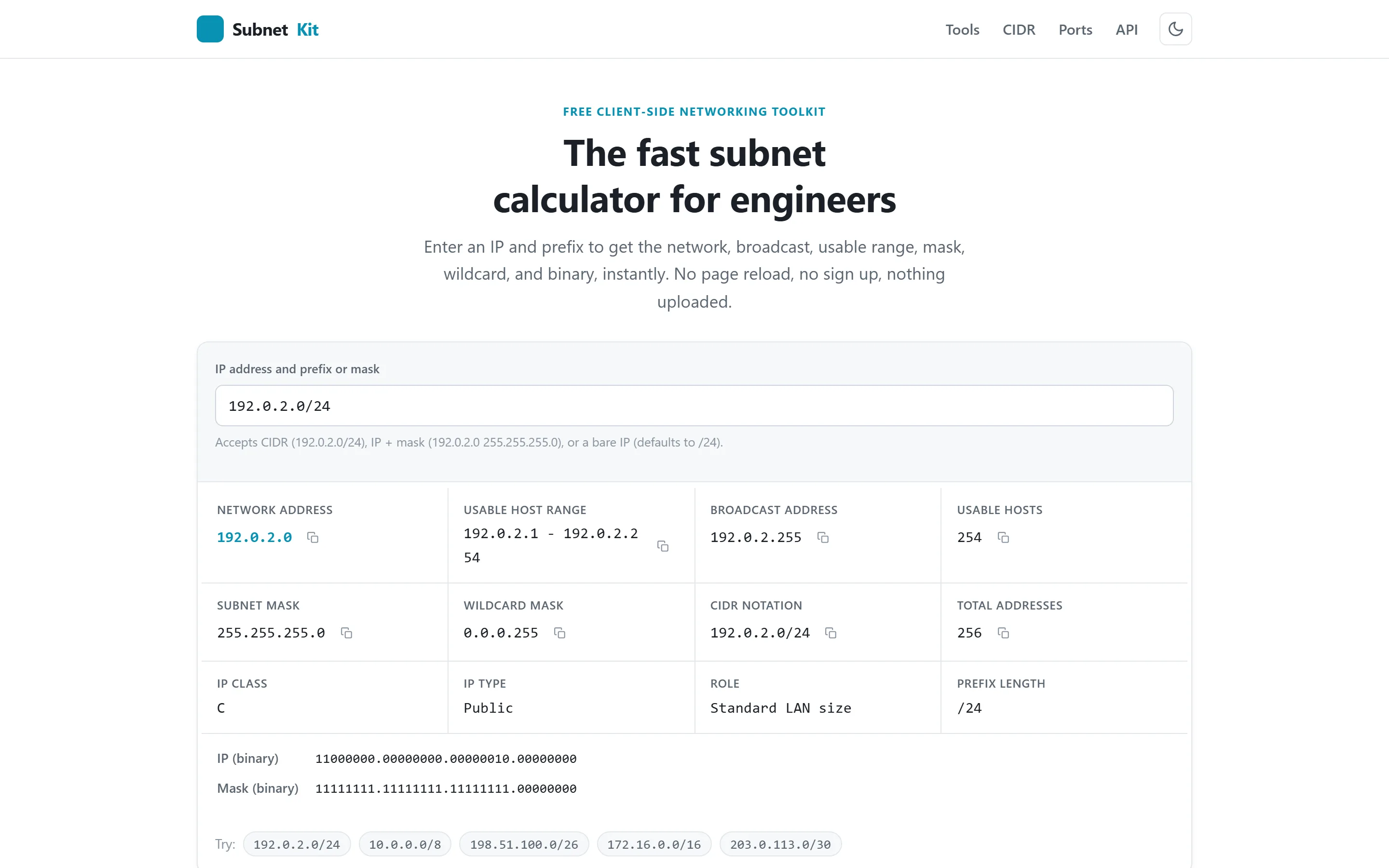 Homepage van SubnetKit met de subnetcalculator op desktop